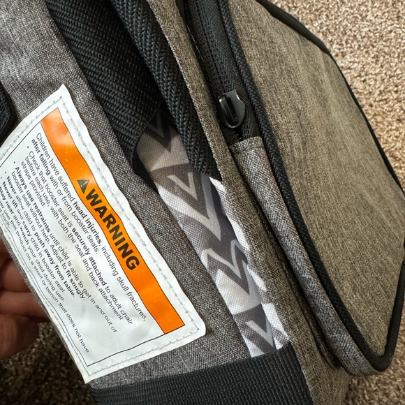 Travel Booster with Storage - Picture 12 of 16